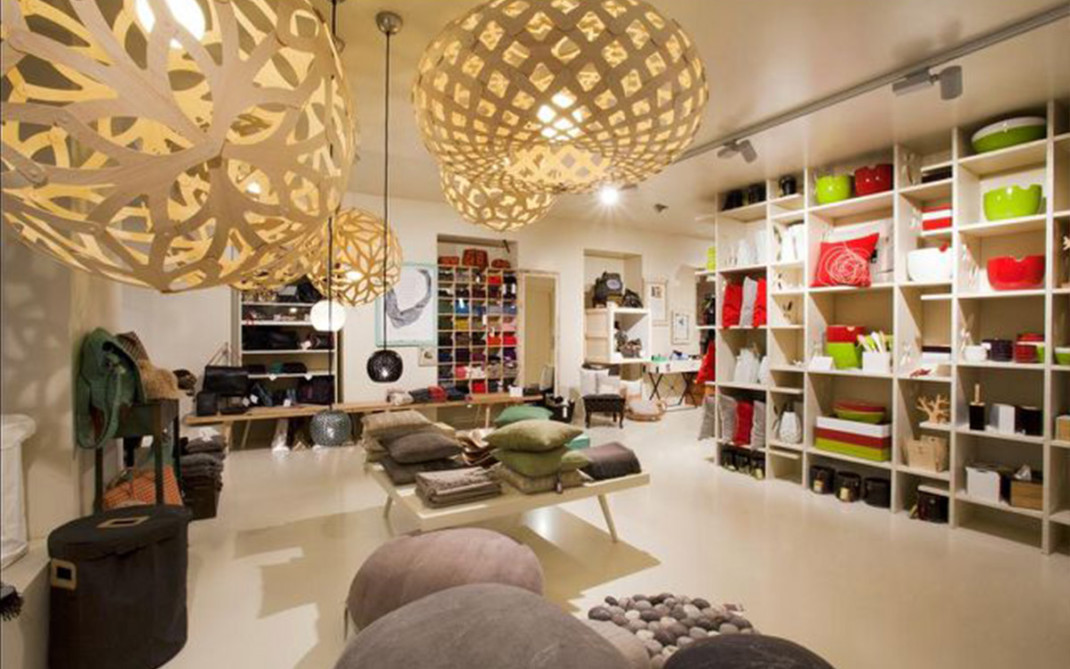 Marktgasse – Changemaker, view into the shop