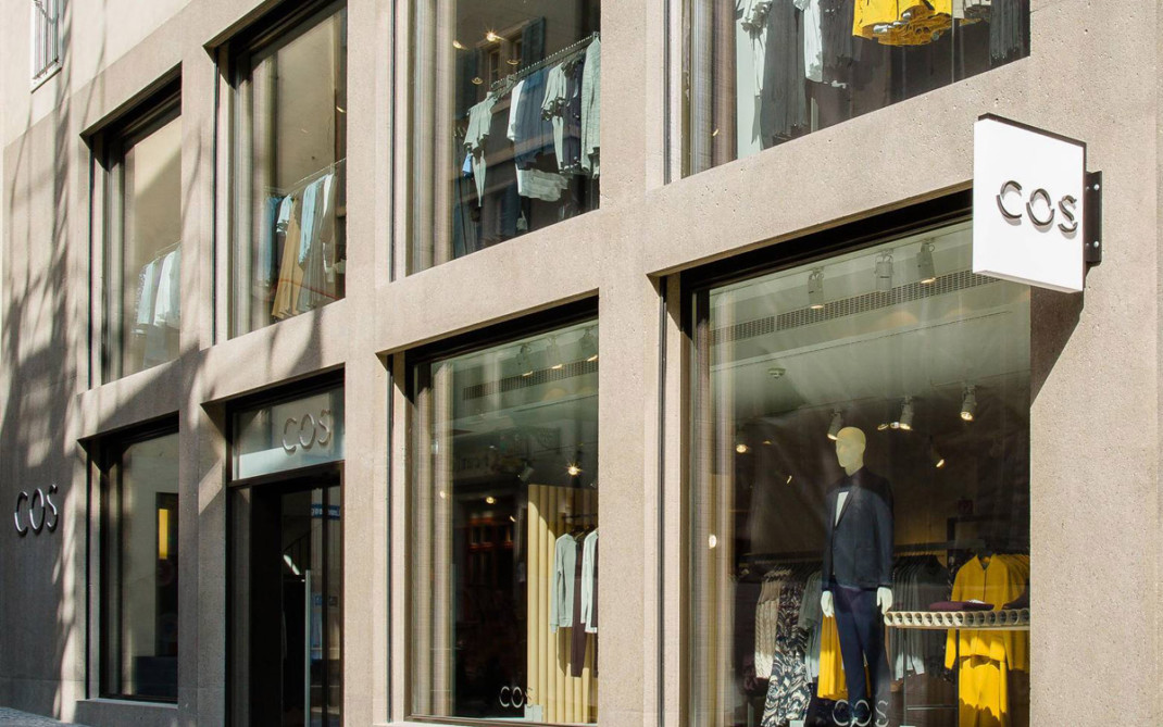 Marktgasse – Global brand COS
